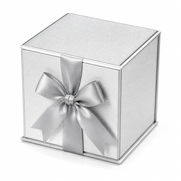 Scatola regalo 20 x 20 x 20 cm in cartoncino argento con nastro in raso - cubica decorativa